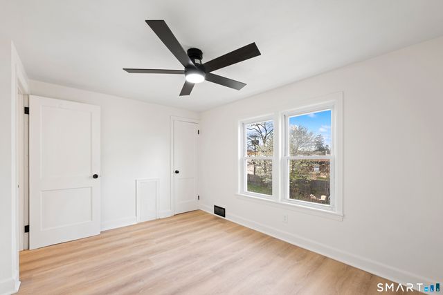 26 Foster Street, Manchester, CT 06040