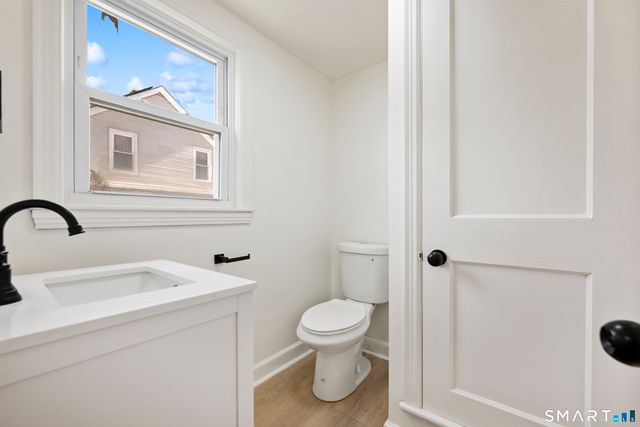 26 Foster Street, Manchester, CT 06040