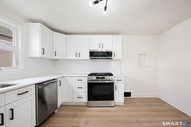 26 Foster Street, Manchester, CT 06040