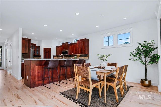 5115 W Parsons, Boise, ID 83714