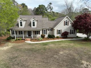 3239 Leona Drive, Rocky Face, GA 30740