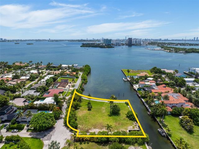 1132 NE 84th St, Miami, FL 33138