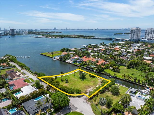 1132 NE 84th St, Miami, FL 33138