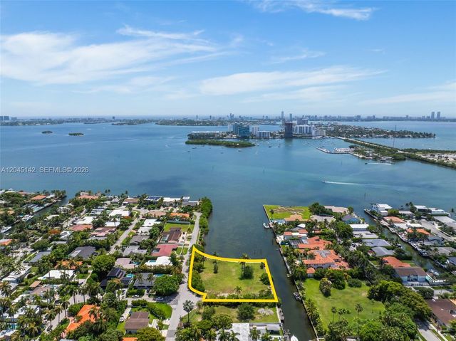1132 NE 84th St, Miami, FL 33138