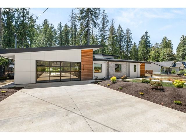 41640 Se BEAVERDAM St, Sandy, OR 97055