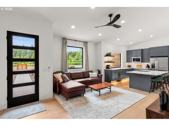41640 Se BEAVERDAM St, Sandy, OR 97055