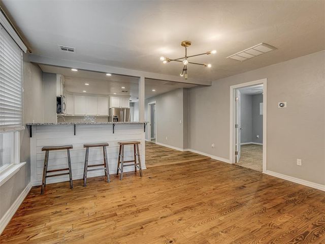 505 SW 5th St, Tuttle, OK 73089
