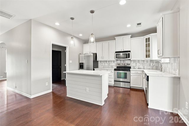 14902 Brotherly Lane, Charlotte, NC 28278