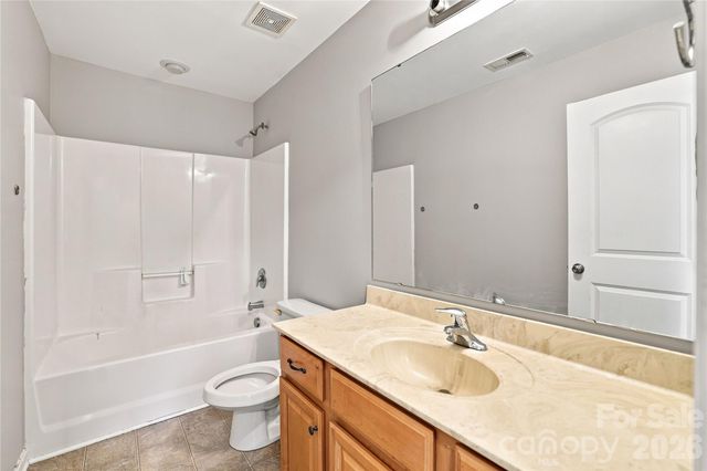 14902 Brotherly Lane, Charlotte, NC 28278