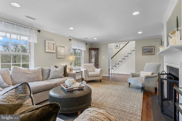 152 HUNTERS LN, Devon, PA 19333