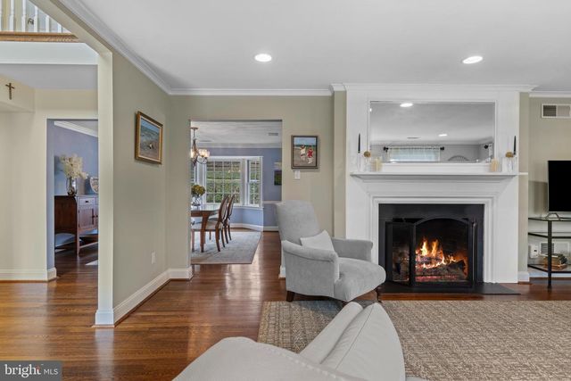 152 HUNTERS LN, Devon, PA 19333