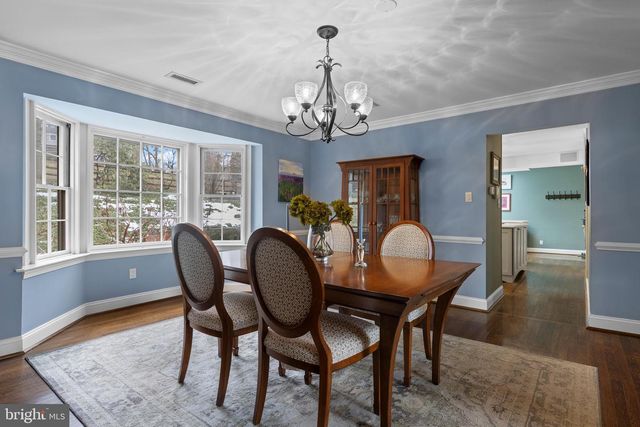 152 HUNTERS LN, Devon, PA 19333