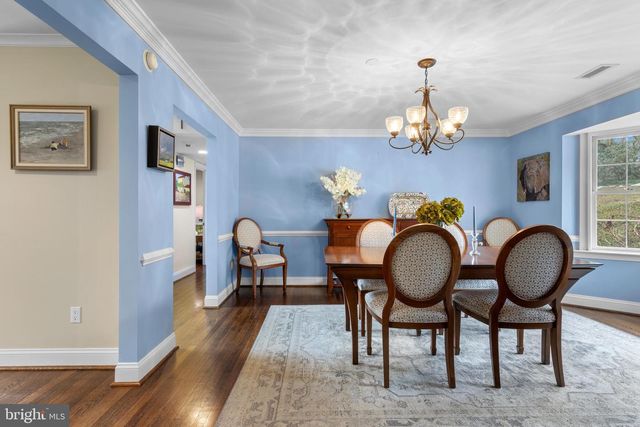 152 HUNTERS LN, Devon, PA 19333