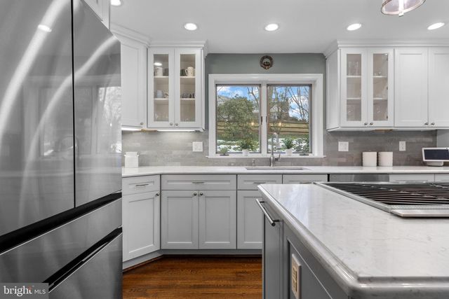 152 HUNTERS LN, Devon, PA 19333