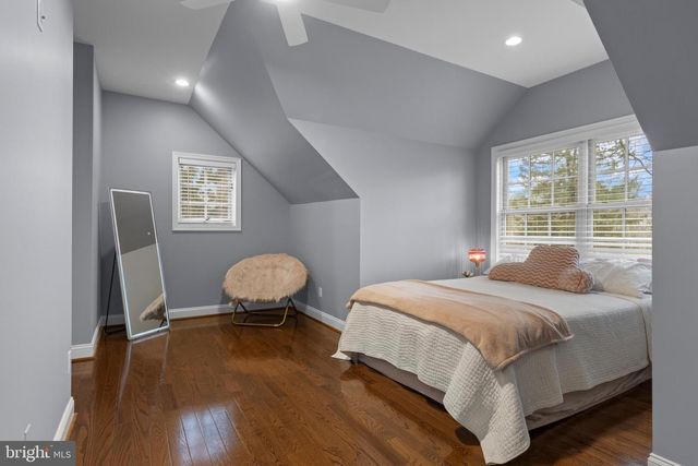 152 HUNTERS LN, Devon, PA 19333