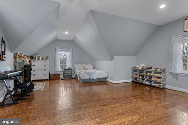 152 HUNTERS LN, Devon, PA 19333