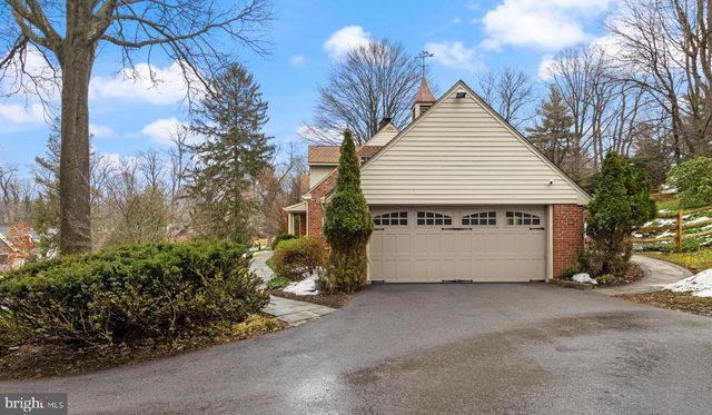 152 HUNTERS LN, Devon, PA 19333