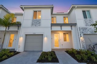 1400 SE 6th Rd, Homestead, FL 33034