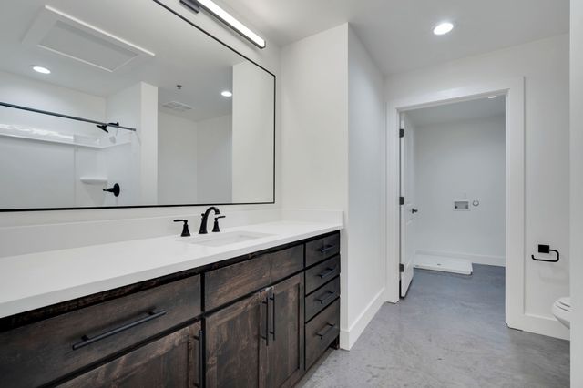 301 W Main Street 256, Midlothian, TX 76065