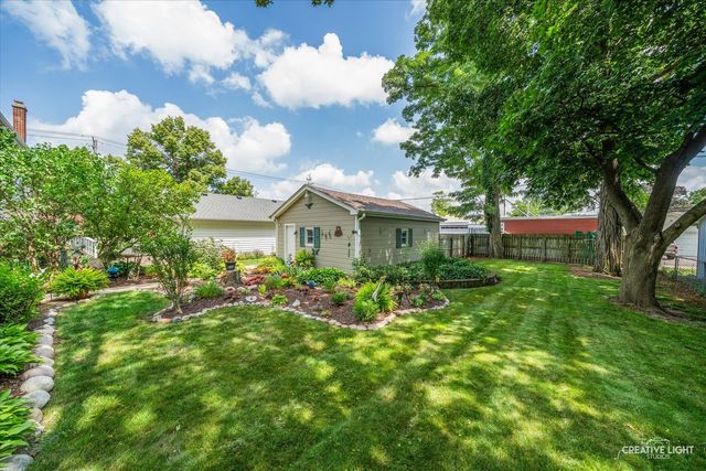 123 S Main Street, Montgomery, IL 60538