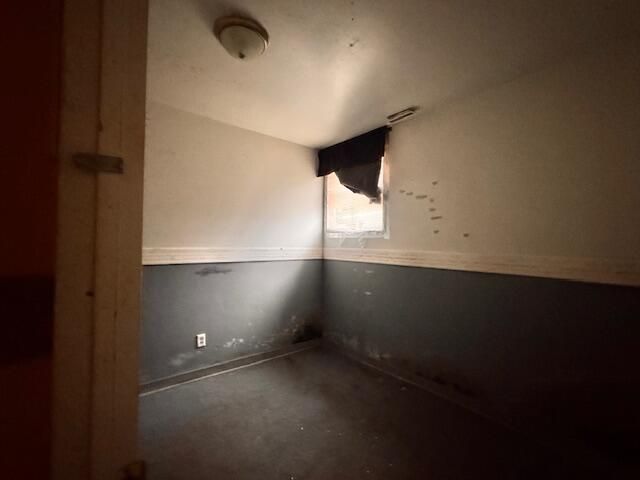 2752 Elkhart Street, Lake Station, IN 46405