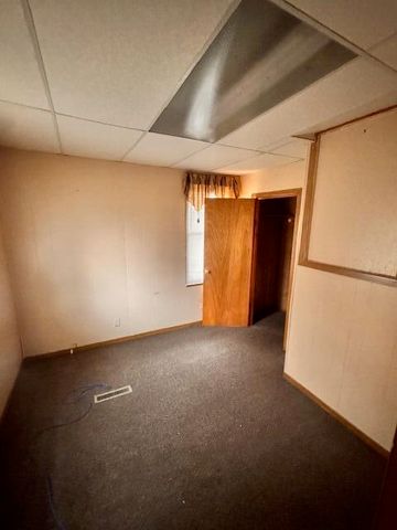 2752 Elkhart Street, Lake Station, IN 46405