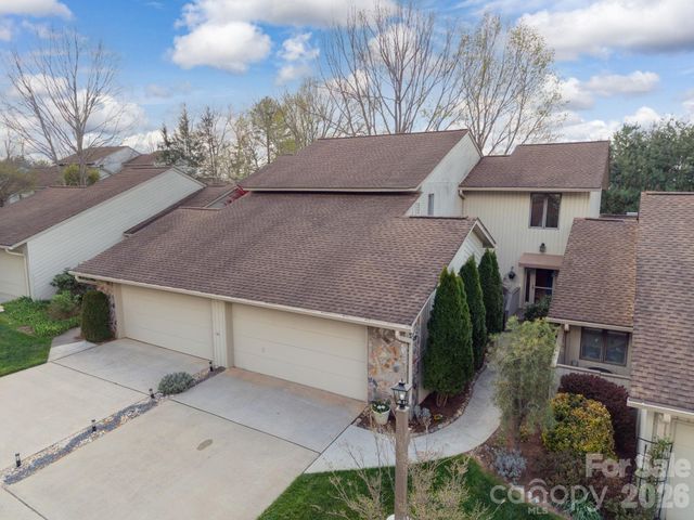 118 Cloverleaf Lane, Asheville, NC 28803