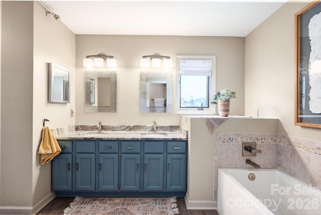 118 Cloverleaf Lane, Asheville, NC 28803