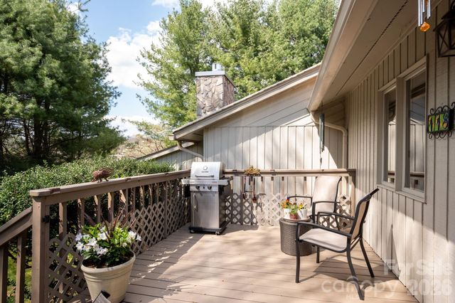 118 Cloverleaf Lane, Asheville, NC 28803