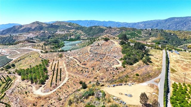 1 El Calamar, Temecula, CA 92590