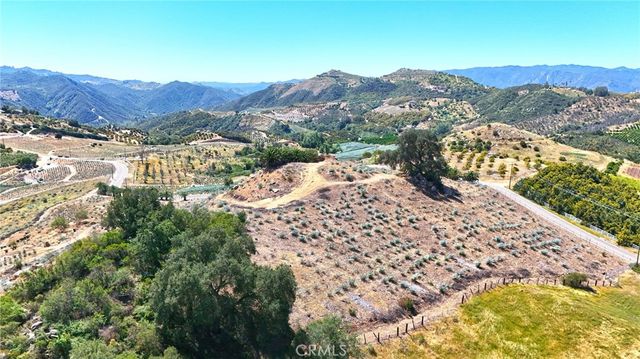 1 El Calamar, Temecula, CA 92590