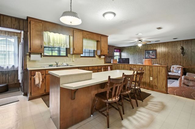 3232 Loren Henderson Rd, Perry, FL 32347