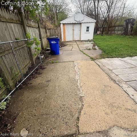 6515 Ashton Avenue, Detroit, MI 48228