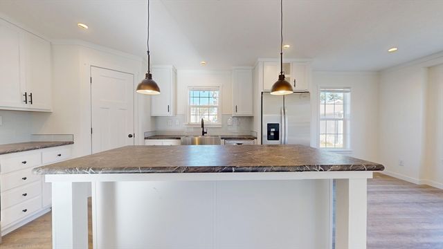 12 Finny's Way, Brockton, MA 02301