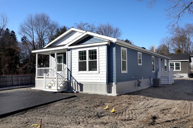 12 Finny's Way, Brockton, MA 02301