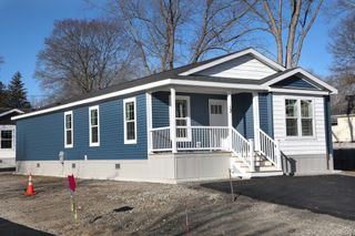 12 Finny's Way, Brockton, MA 02301