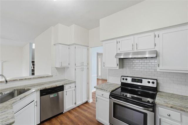 2 Shoal CT, Portsmouth, VA 23703