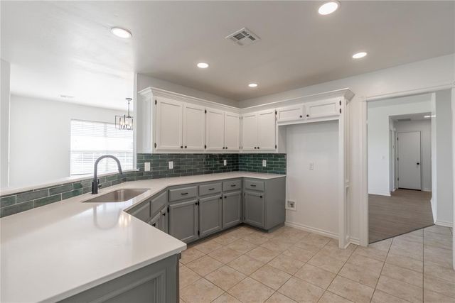 1492 County Street 2980, Blanchard, OK 73010
