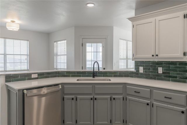 1492 County Street 2980, Blanchard, OK 73010