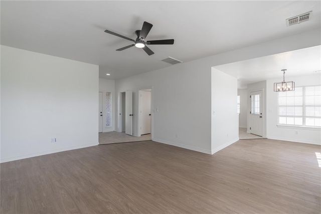 1492 County Street 2980, Blanchard, OK 73010