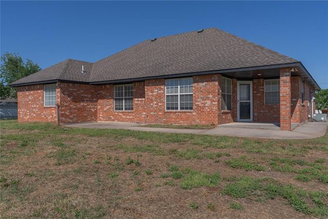 1492 County Street 2980, Blanchard, OK 73010