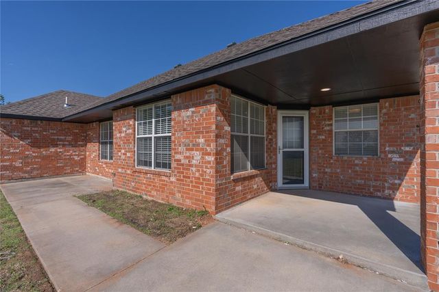 1492 County Street 2980, Blanchard, OK 73010