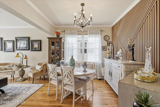 6 Fountain View Drive, Barnegat, NJ 08005