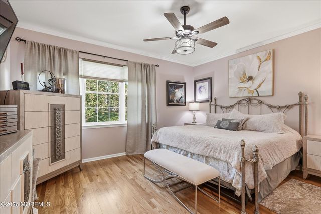 6 Fountain View Drive, Barnegat, NJ 08005
