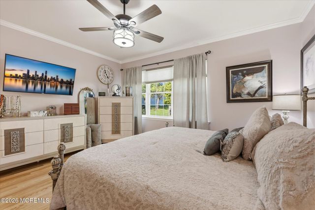 6 Fountain View Drive, Barnegat, NJ 08005