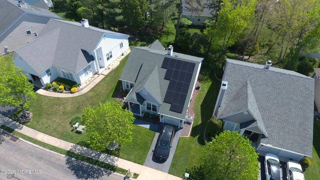 6 Fountain View Drive, Barnegat, NJ 08005