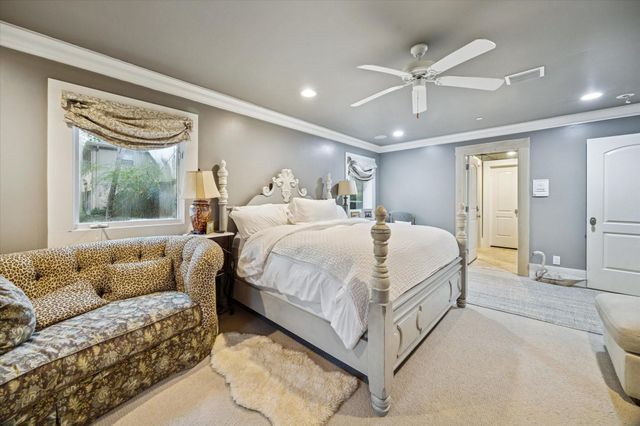 10611 Tarrington Drive, Houston, TX 77024