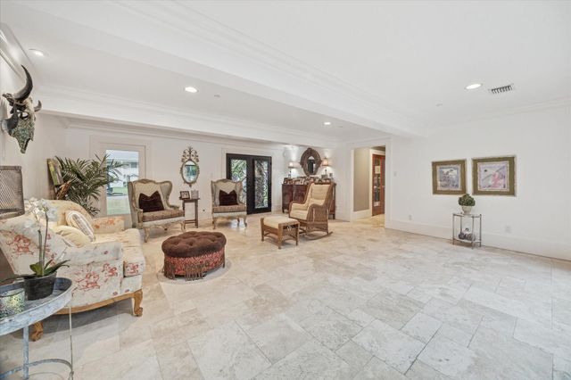 10611 Tarrington Drive, Houston, TX 77024