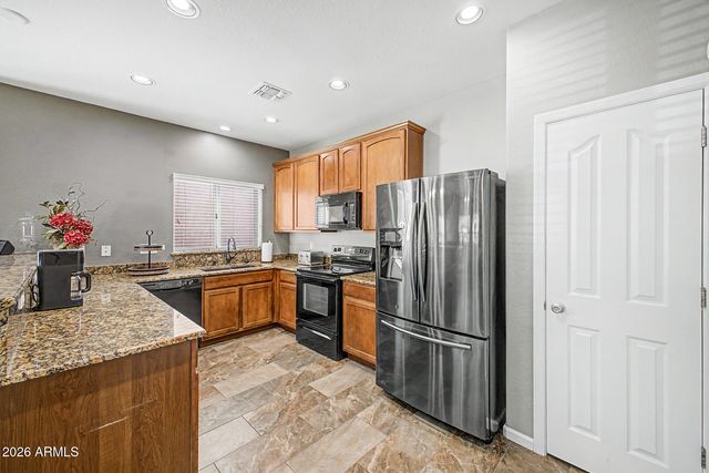 929 S DEERFIELD Lane, Gilbert, AZ 85296