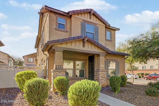 929 S DEERFIELD Lane, Gilbert, AZ 85296